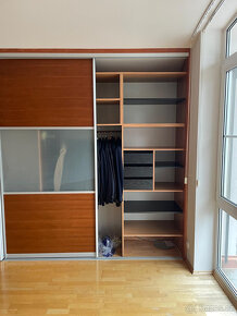 Skříně vestavěné 6 ks - 13