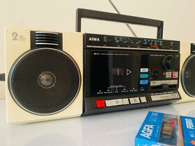 Radiomagnetofon Aiwa CS 250, rok 1985 - 13