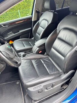 Škoda Superb 2.0 TDI 4x4 DSG moc hezký - 13