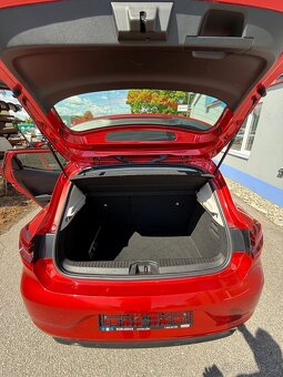 Renault Clio - 13