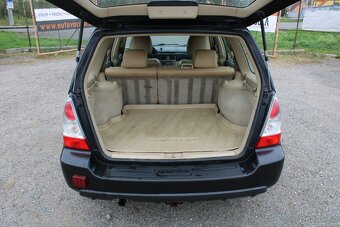 Subaru Forester, 2,5i 129KW, 4 x 4, STK 9/2026, r.v. 2006 - 13