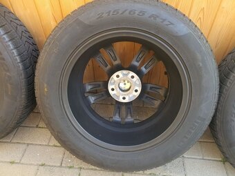 Prodám 215/65 R17 zimní na VW, Škoda, Seat - 13