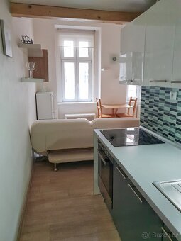 Pronajmu byt 1+kk v Praze – Karlín, ul. Pernerova - 13