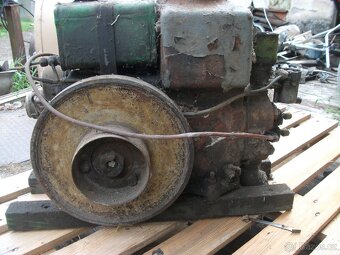 stabilní motory - 13