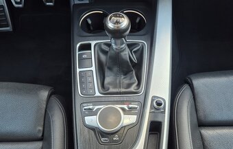 Audi  A4  2.0TDI 140KW S-line 2 majitel - 13