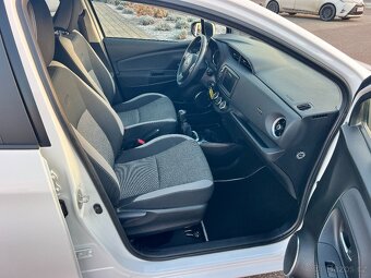 ►TOYOTA YARIS 1.5 82KW DUAL VVT iE Y20 EDITION SPORT AC - 13