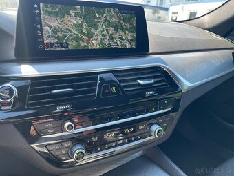 BMW 520d 520d M-PAKET xDrive - 13