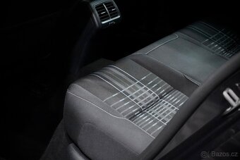 Volkswagen Golf 7 Hatchback 1.4 TSI 110 kW Lounge - 13