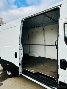 IVECO DAILY 35S16 2022 L3H2 - 13