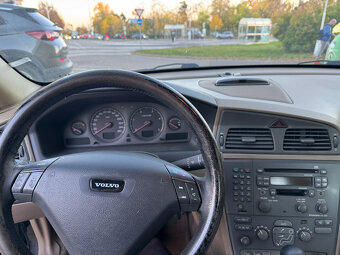 Volvo S60D5 - 13