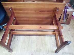 Prosklená jídelní skříň - 13