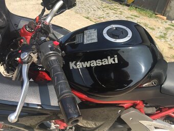 Kawasaki ER6-f - 13