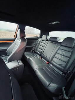 VW Golf GTI MK5 Fahrenheit edition 1/1200 ks USA - 13