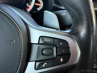 BMW Řada 5, M550i 4,4/340kW 1maj xDrive ČR - 13