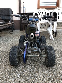 Prodam dětskou čtyřkolku 49ccm 2t - 13