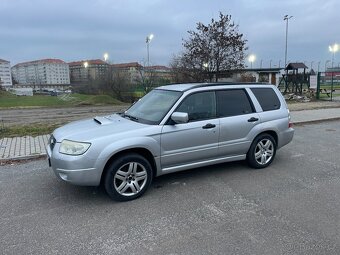 Subaru Forester XT - 13
