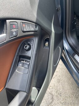 Prodám Audi A5 3.0 TDI V6 176kw Quattro - 13