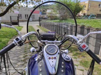 Kawasaki VN 800 - 13