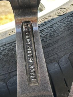 Na prodej kola Mercedes - 13