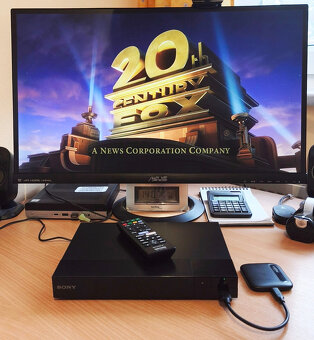 Blu-ray DVD přehrávač SONY - SUPER STAV - 13