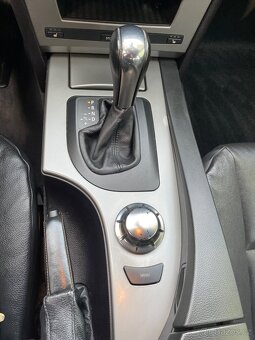 BMW 523i E60,M-PAKET,benzin,130kW,r.v. 2005 - 13