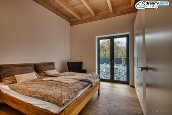 Luxusní bydlení v novostavbě s panoramatickými okny: vlastní - 13