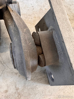 Náprava KNOTT 1600kg VGB16MV - 13