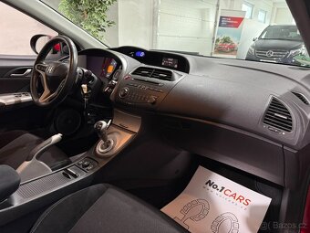 Honda Civic 1,8 TYPE-S AUTOMAT RARITA 1.MAJITEL CEBIA TOP - 13