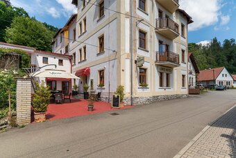 Na Prodej hotel, 29 pokoje, Bazén s teplou vodu, restaurace, - 13