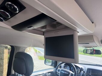 Chrysler Town Country 3,6 RT DVD 2014 - 13
