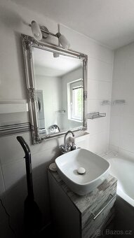 Krásný, plně vybavený byt 1+1 po rekonstrukci - 13