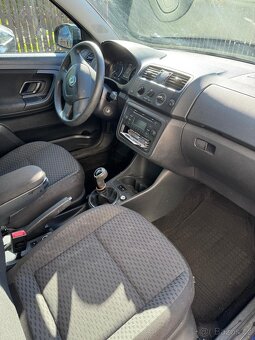 Skoda Fabia 2 kombi, zimní pneu, nove rozvody, brzdy - 13