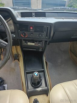 BMW 320 - 13