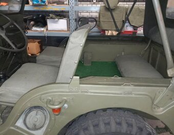 Nekaf M38A1 4x4 – vojenský kabriolet s duší historie - 13