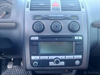VW TOURAN CROSS 2.0TDI, 6 rychl., ALU, 191.000KM, FACELIFT - 13