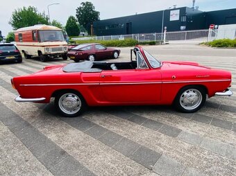 Renault Caravelle 1963 – elegantní francouzský roadster - 13