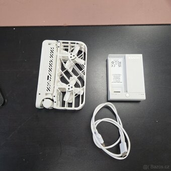 Selfie dron HOVERAir x1 - 13