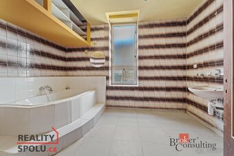 Prodej, byty/3+1, 96 m2, Pešinova 151/13, Nový Hradec Králov - 13