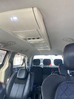 chrysler grand voyager - 13