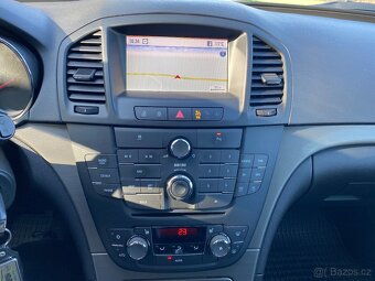 Opel Insignia Combi 2.0 CDTi, 118kW, automat, tažné zařízení - 13