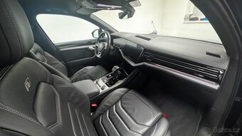Volkswagen Touareg R-line 3,0 TSI 250 kW - 13
