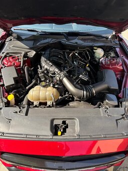 Ford Mustang 3,7 V6 R.v2015 - 13