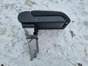 Opel Vectra C facelift kombi - náhradní díly - 13