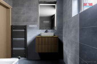 Prodej rodinného domu, 158 m², Tlučná, ul. V Rybníčkách - 13