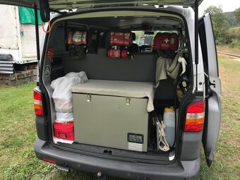 Volkswagen T5 Caravelle - 13