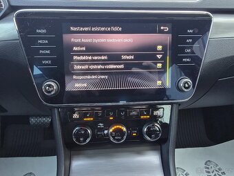 SUPERB 3 DSG 2,0TDI 110kW STYLE LED NAVI KAMERA ACC ČR -DPH - 13