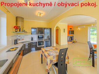Rodinný dům TOP stav a prostředí. - 13