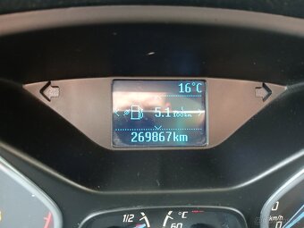 Ford grand C-max 2015  7 míst - 13
