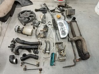 FORD GALAXY - 13