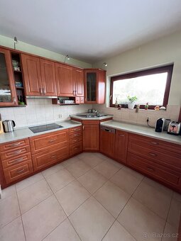 Prodám plně funkční kuchyňskou linku - 13